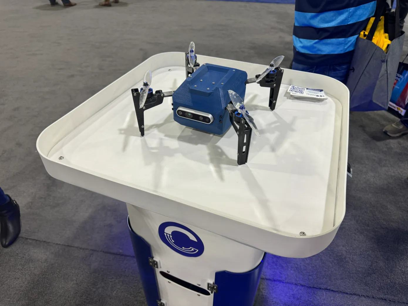 Read more about the article Cypher’s inventory drone launches from an autonomous mobile robot base